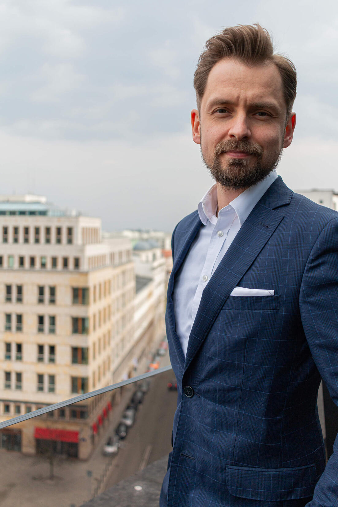 Wojciech Gil - WG Holding NIeruchomości Warszawa